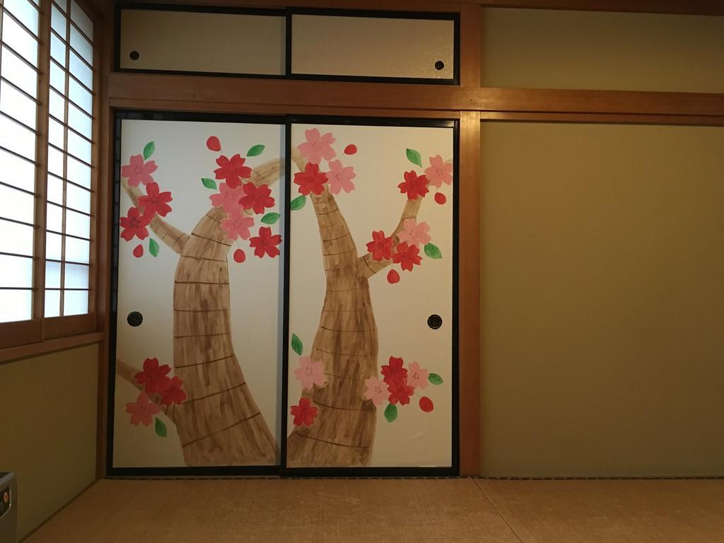Teishaba Guesthouse&Cafe Fujiyoshida Luaran gambar