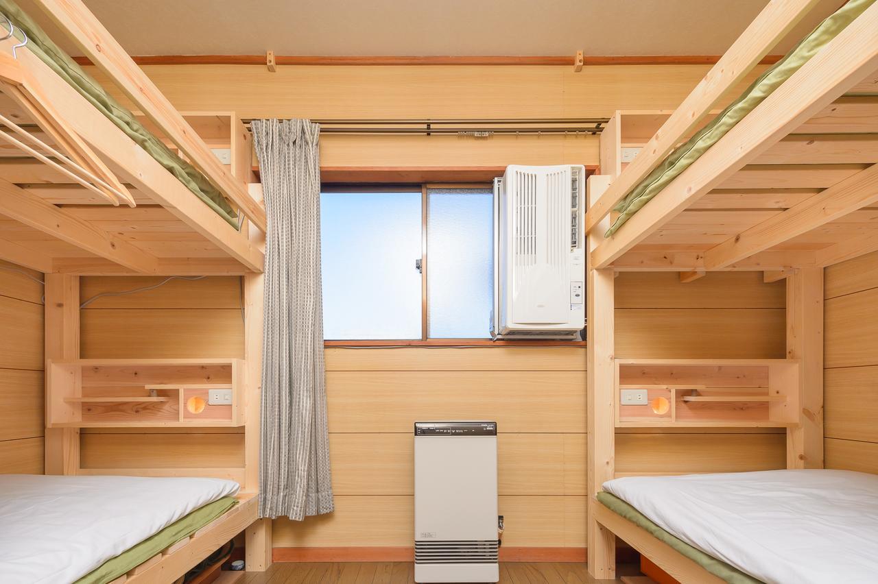 Teishaba Guesthouse&Cafe Fujiyoshida Luaran gambar